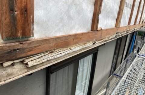 ⑦既存外壁解体（木下地の劣化を確認）