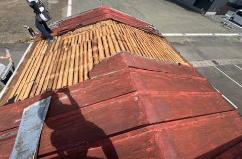 ①屋根復旧工事前