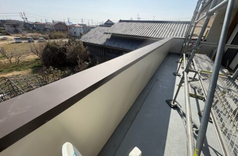 ⑬笠木・外壁修理後