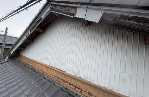 ⑥破風板修理前