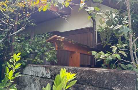 ③笠木・小口巻き取り付け